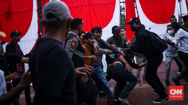 FOTO: HMI Tolak Kenaikan Harga BBM