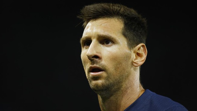 Lionel Messi diprediksi bakal pusing menentukan pilihan masa depan setelah Piala Dunia 2022 berlangsung.