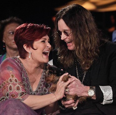 Anak Pilih Artis yang Cocok Perankan Ozzy & Sharon Osbourne di Film Biografi