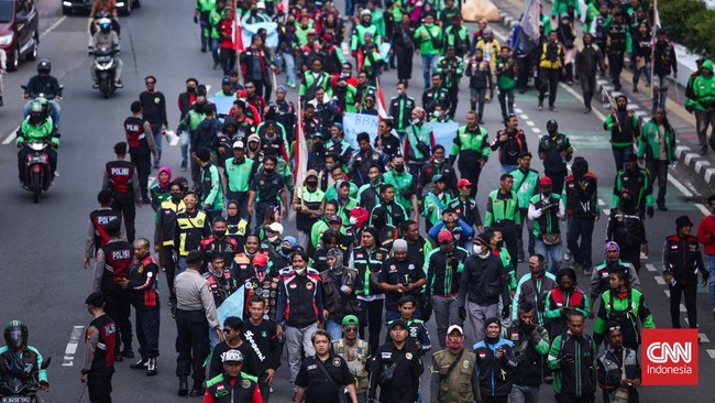 Partai Keadilan Sejahtera (PKS) akan memfasilitasi ratusan buruh dan sopir ojek online mendeklarasikan dukungan kepada Anies Baswedan pada 6 Mei mendatang.