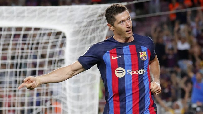 Berikut tujuh striker termahal di bursa transfer kali ini termasuk Erling Haaland dan Robert Lewandowski.