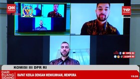 VIDEO: Momen Sandy Walsh dan Jordi Amat Mengucapkan Pancasila