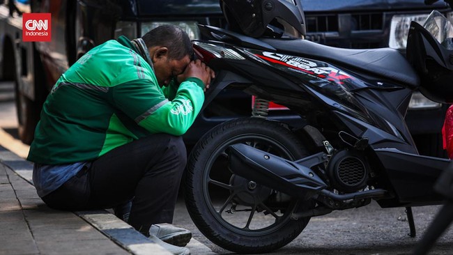 Asosiasi Driver Online (ADO) menilai kenaikan tarif ojek online (ojol) masih belum cukup untuk menutupi biaya operasional.