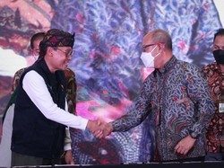 Bank Jatim Bantu Produktivitas Petani Milenial Lewat Program TANI AKUR