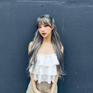 Begini Kondisi Yeojin LOONA Usai Pingsan di Konser