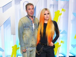 Avril Lavigne dan Mod Sun Dikabarkan Putus