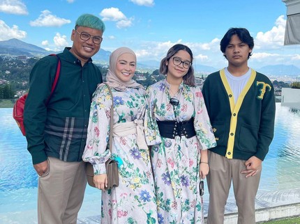 Uya Kuya Datangi Tempat Cinta Kuya Kerja Part Time di Amerika, Tak Tega karena Hal Ini