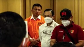 Reka Ulang Kasus Brigadir J: Putri Sempat Dipeluk Ferdy Sambo