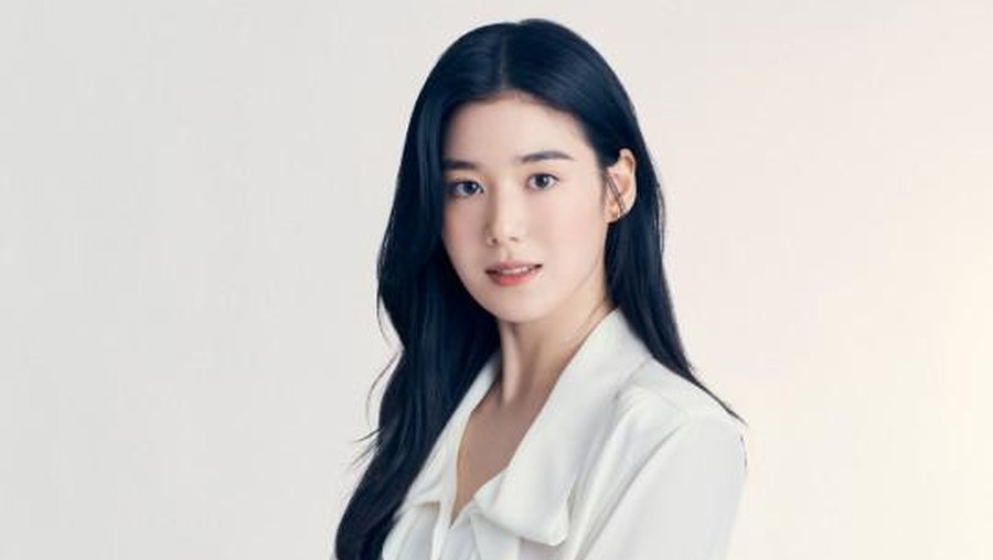 Jung Eun Chae Jung Eun Chae