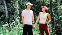 7 Potret Maudy Ayunda & Jesse Choi Liburan ke Bali, Bikin Netizen Baper Lagi Bun