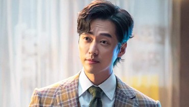 img-title Namgoong Min Positif COVID-19, Konferensi Pers 'One Dollar Lawyer' Dibatalkan