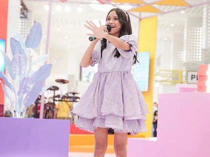 7 Potret Penyanyi Cilik Quinn Salman yang Lagunya Berjudul TIBA-TIBA Viral di TikTok