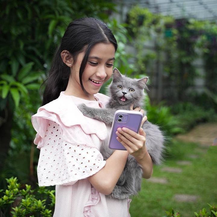 <p>Ada banyak lagu lain yang telah diciptakan oleh Quinn. Misalnya saja <em>Main di Laut</em> (2019) dan<em> Really-Really.</em> (Foto: Instagram: @quinnsalman)</p>