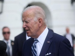 Kesehatan Ratu Elizabeth Mengkhawatirkan, Biden Sampaikan Simpati Mendalam
