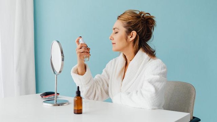 BeauPicks: 5 Rekomendasi Face Mist Sekaligus Setting Spray Lokal Murah untuk Makeup Awet Seharian