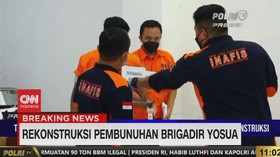 VIDEO: Rekonstruksi Pembunuhan Brigadir Yosua di Rumah Saguling