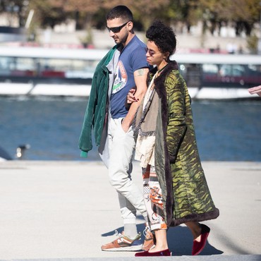 Cerita Mengejutkan Shia LaBeouf soal Tuduhan Pelecehan Seksual FKA Twigs