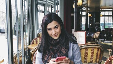 img-title Jawaban Dita Fakhrana kala Agama Dipertanyakan usai Nikah di Singapura