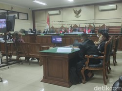 2 Saksi Mahkota Dihadirkan di Sidang Suap Hakim Itong