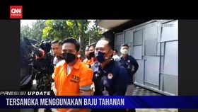 VIDEO: Momen 3 Tersangka Tiba di Rekonstruksi Pembunuhan Brigadir J