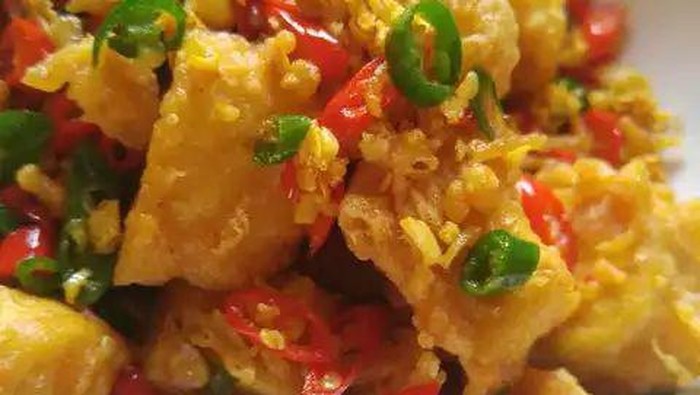 Camilan Tahu Cabe Garam.