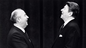 FOTO: Mikhail Gorbachev, Presiden Kala Senja Uni Soviet