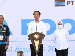Bermalam di Tembagapura, Jokowi Blusukan ke Tambang Grasberg Freeport
