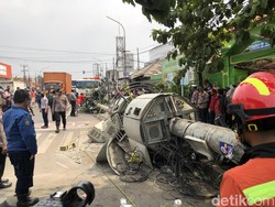 Kominfo: Tiang BTS yang Ditabrak Truk Trailer Itu Punya Bali Tower