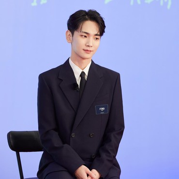 Deretan Prestasi Membanggakan Key SHINee lewat 'Gasoline'