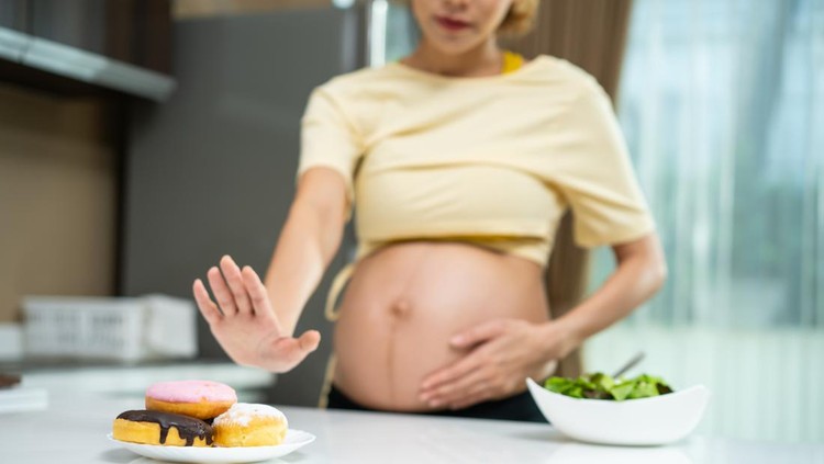 Makanan yang bisa menyebabkan keguguran Makanan yang bisa menyebabkan keguguran