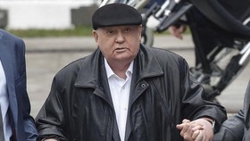 Gorbachev, dari Keruntuhan Soviet sampai Jadi Bintang Iklan Pizza