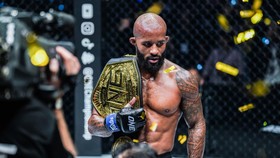 3 Menang KO Terbaik di ONE Fight Night 1: Johnson, Panpayak, Zebaztian