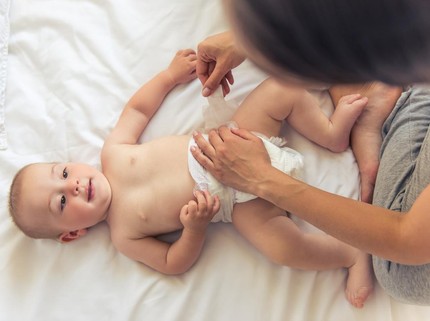 7 Rekomendasi Popok Bayi Premium untuk Newborn, Lengkap dengan Harga