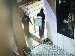 Bikin Bapak Bacok Warga, Begini Aksi Anak Curi Kotak Amal di Bogor