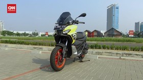 VIDEO: Seharian Bersama Aprilia SR-GT 200, Skutik Rp60 Juta
