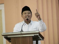 Lika-liku Karier Politik Uu Ruzhanul Ulum