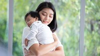 Selain Kecerdasan, 7 Warisan Genetik Ini Biasanya akan Diturunkan Bunda ke Anak