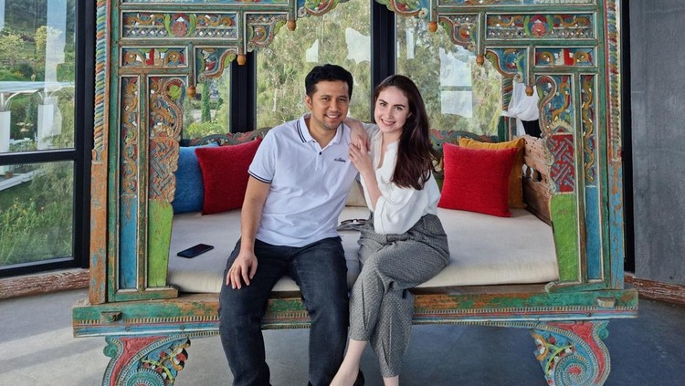 Arumi Bachsin dan Suami