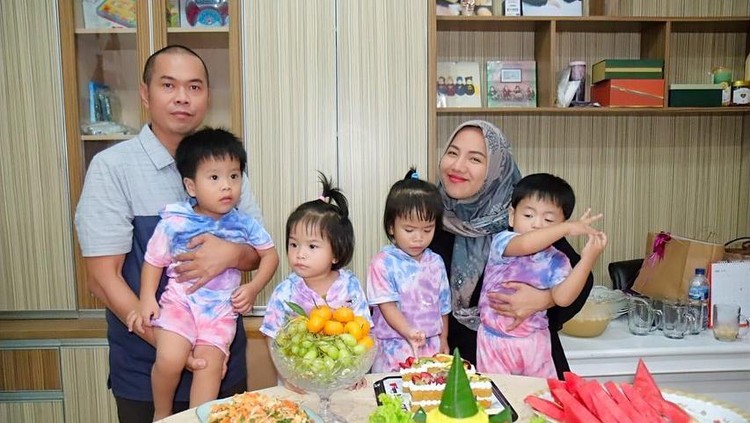 Bunda hamil kembar 4