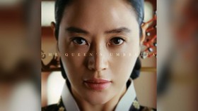 Kim Hye-soo Berupaya Ubah Pembuat Onar di Drama Queen's Umbrella