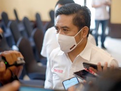 Ungkit SBY, Projo Jawab Andi Arief soal Musra Perlawanan Jokowi ke PDIP