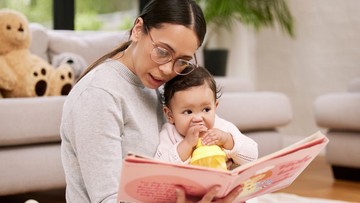 MANFAAT MEMBACAKAN BUKU SEJAK BAYI YANG LAINNYA