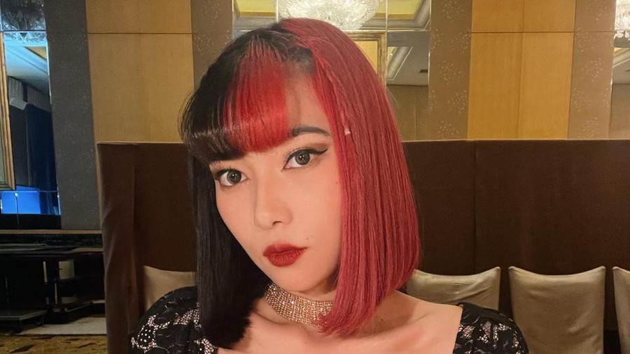 Isyana Sarasvani Isyana Sarasvani