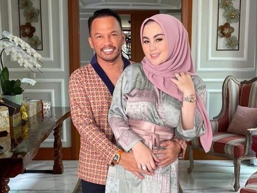 Wajah Diduga Anak Faisal Harris dan Jennifer Dunn Terungkap