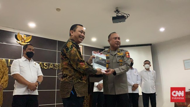 Komnas HAM mendapatkan temuan faktual bahwa serangan siber dialami pihak keluarga Brigadir J maupun pihak Irjen Ferdy Sambo.