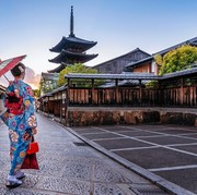 Selain Kimono, Kenalan Yuk dengan Pakaian Khas Tradisional Jepang Lainnya