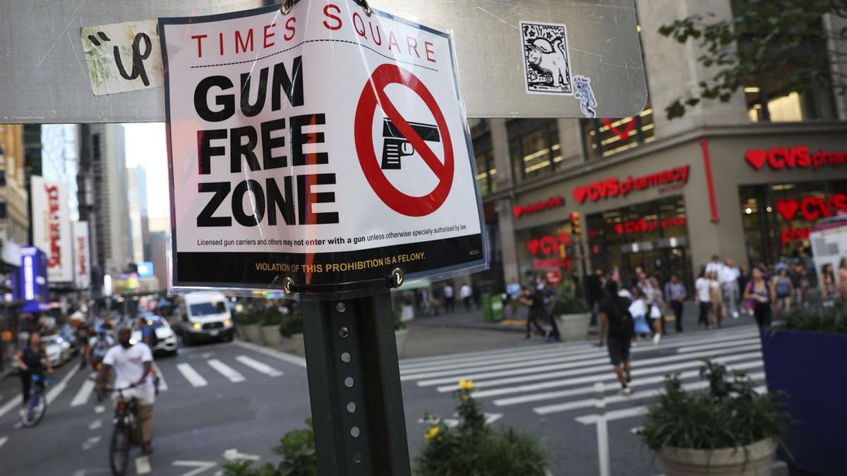Aksi Penembakan di Times Square New York, Tiga Orang Terluka