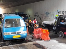 Perbaikan Tutup Got Underpass Sholis Belum Sempurna, Kerusakan Bertambah