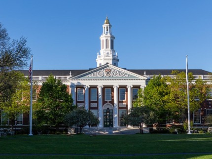 Universitas Harvard Turun Peminat, Apa Alasannya?