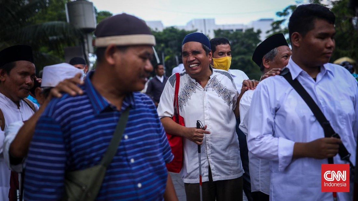 FOTO: Aksi Penyandang Disabilitas di Kemendagri